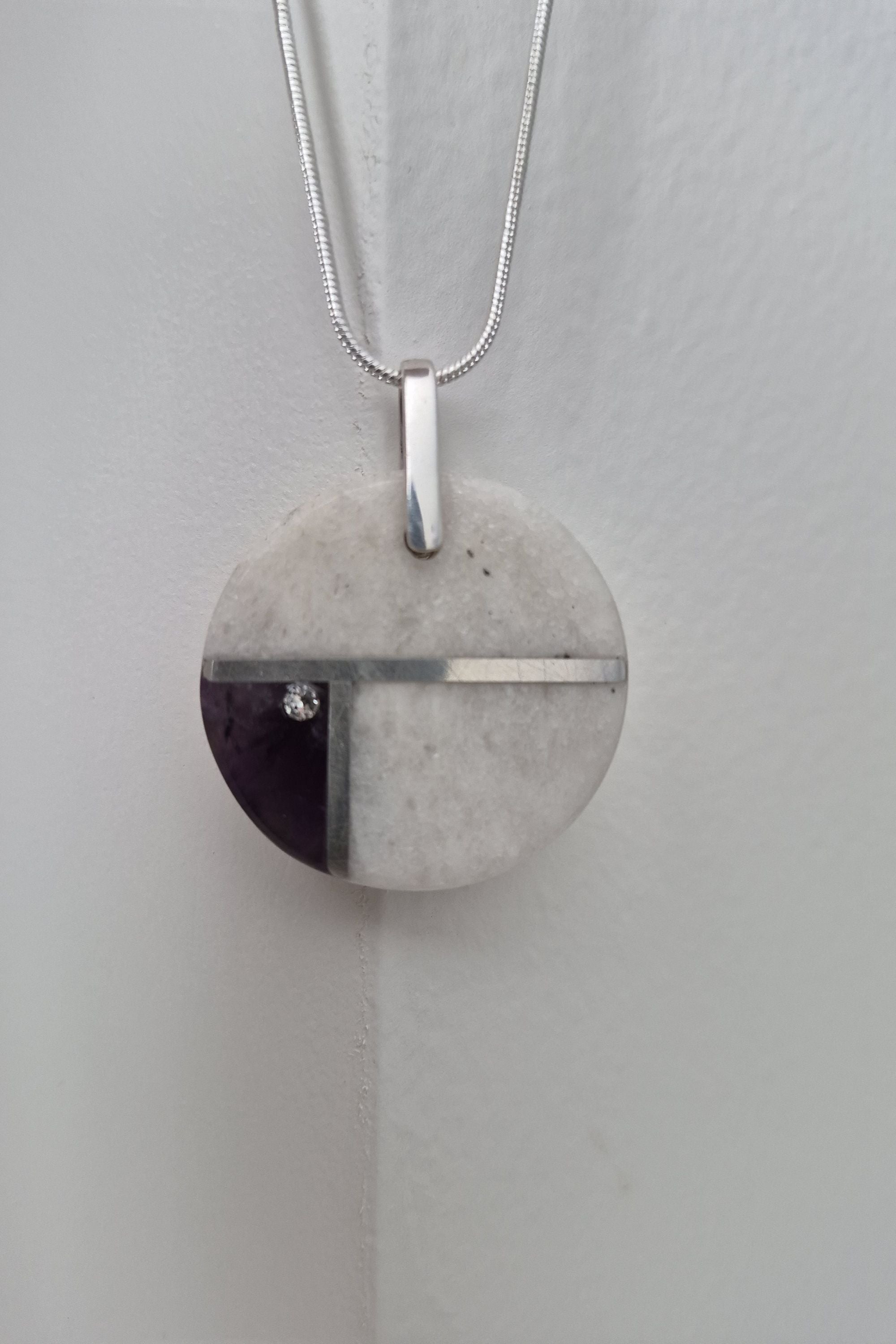 Geometric de stijl stone and silver necklace