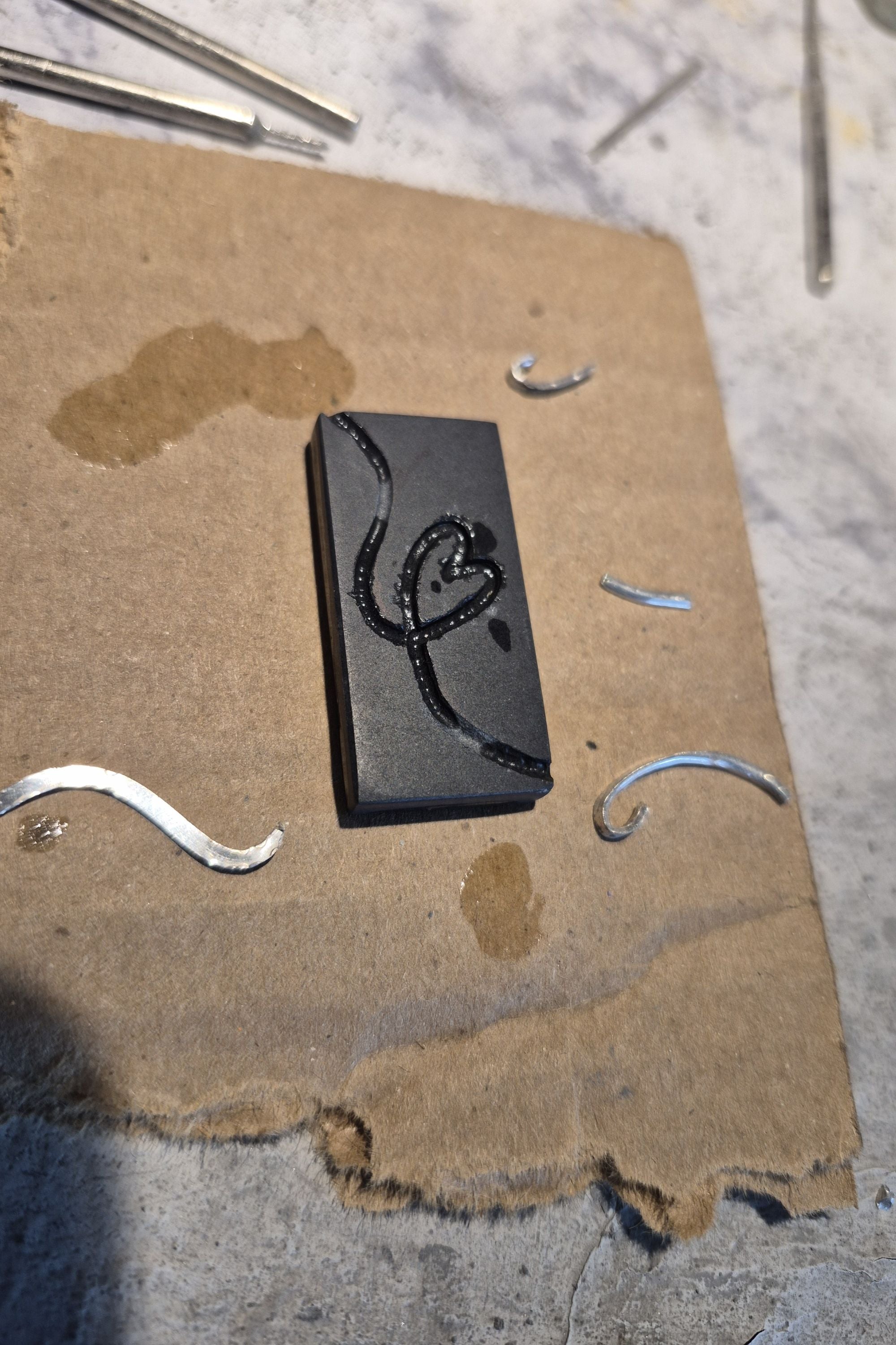 silver heart stone necklace