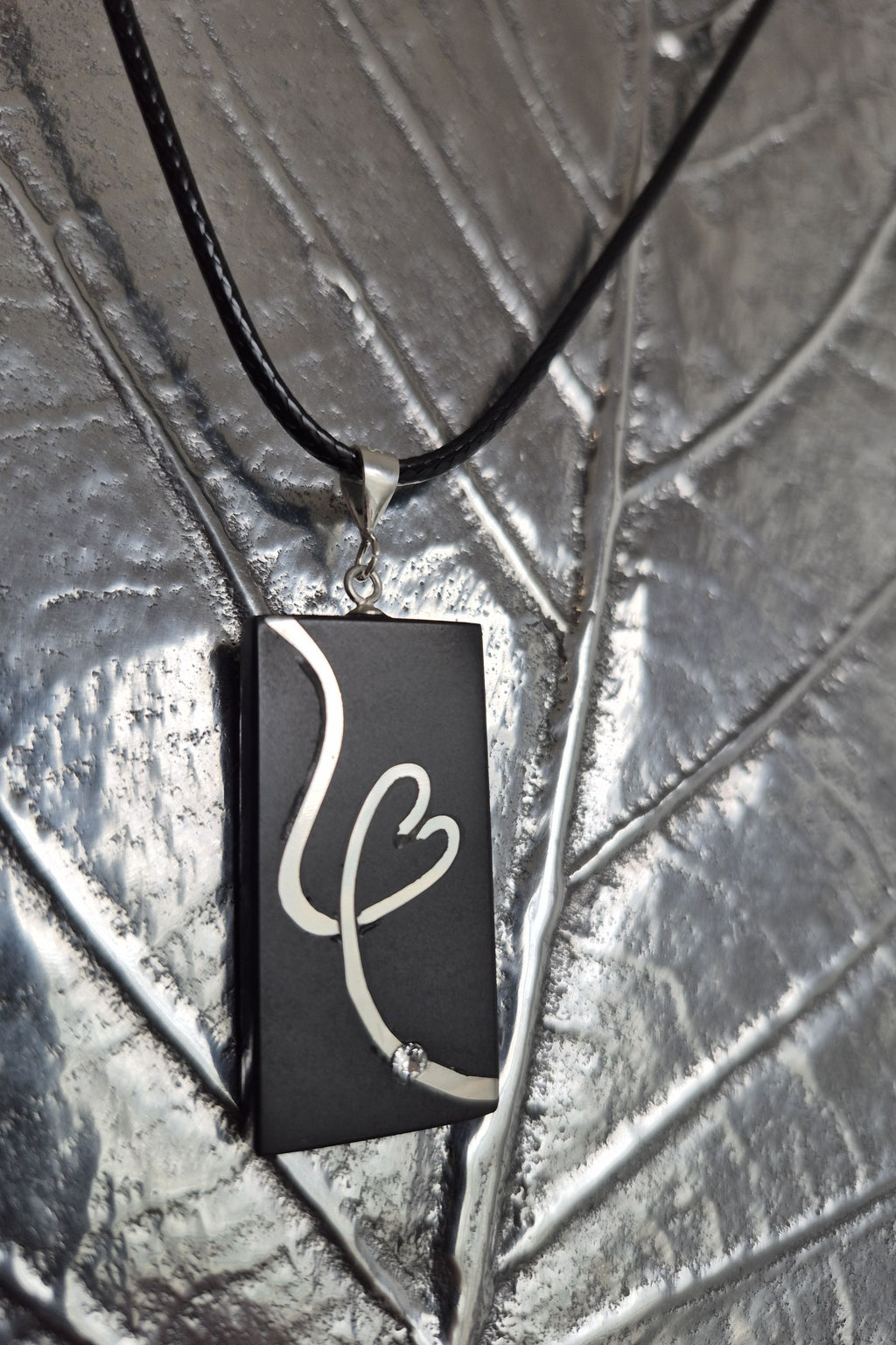 silver heart stone necklace